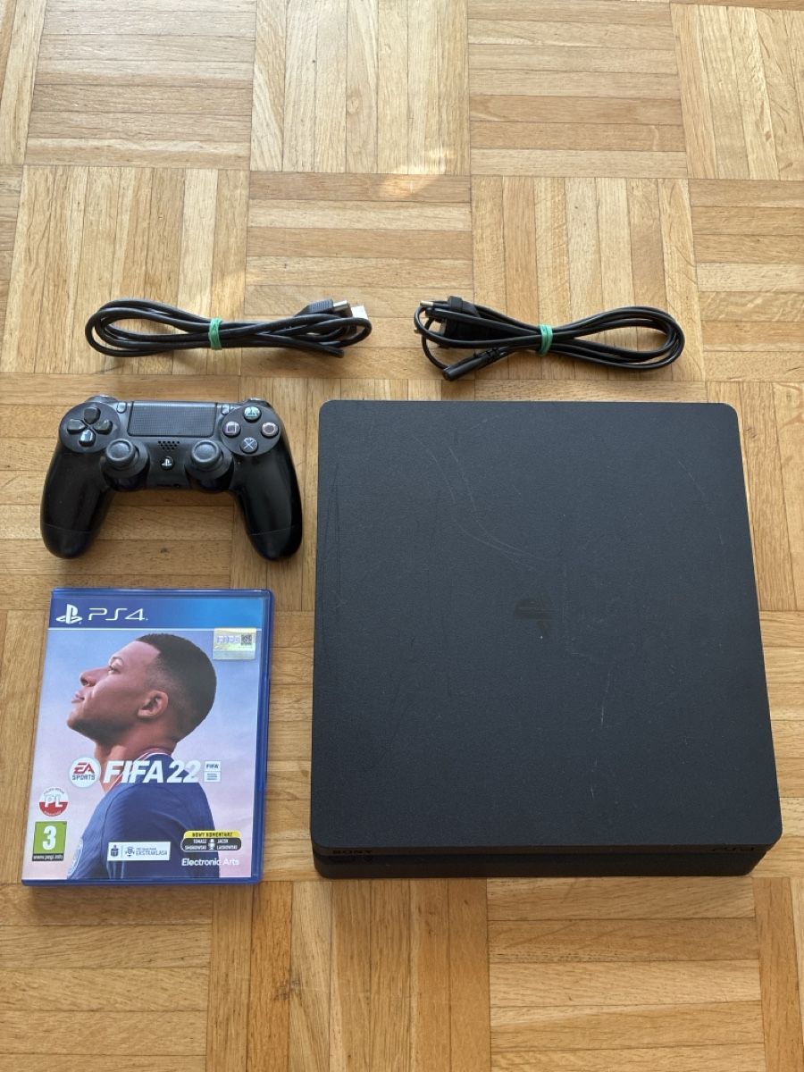 Sony Giochi: FIFA 22 PS4 Spiel guter Zustand – Usato da Belp venduto da put_vr79