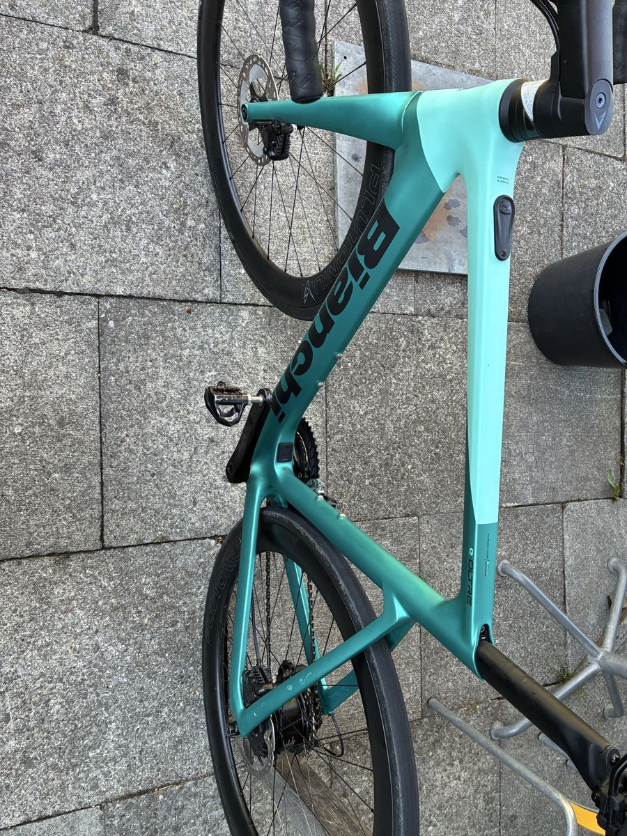 Bianchi Velos: Bianchi e-Oltre 2024 Grösse 55cm – Gebraucht aus Zürich von Filipy 1