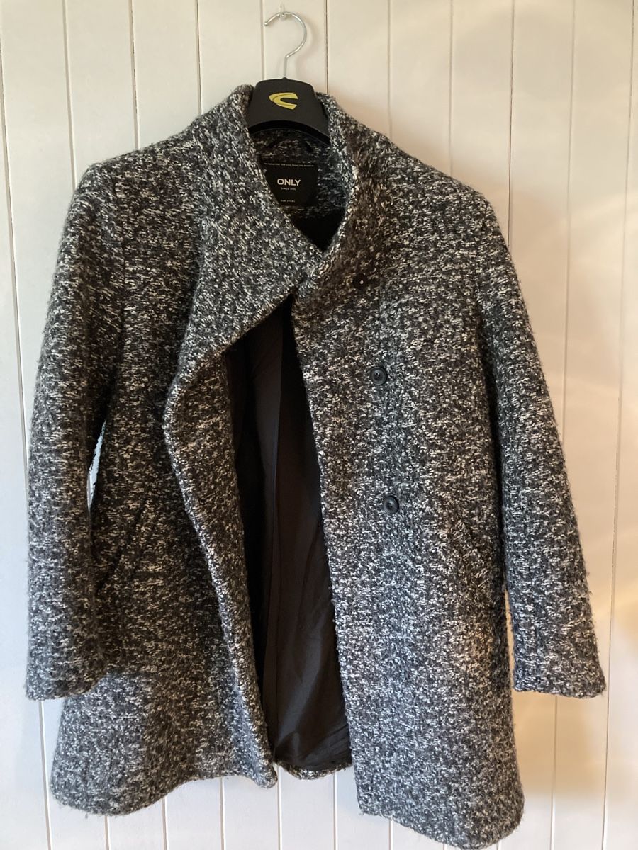 Only Giacche: ONLY Stoffjacke, Grösse XL – Usato da staufen venduto da Rotblaugruen 2