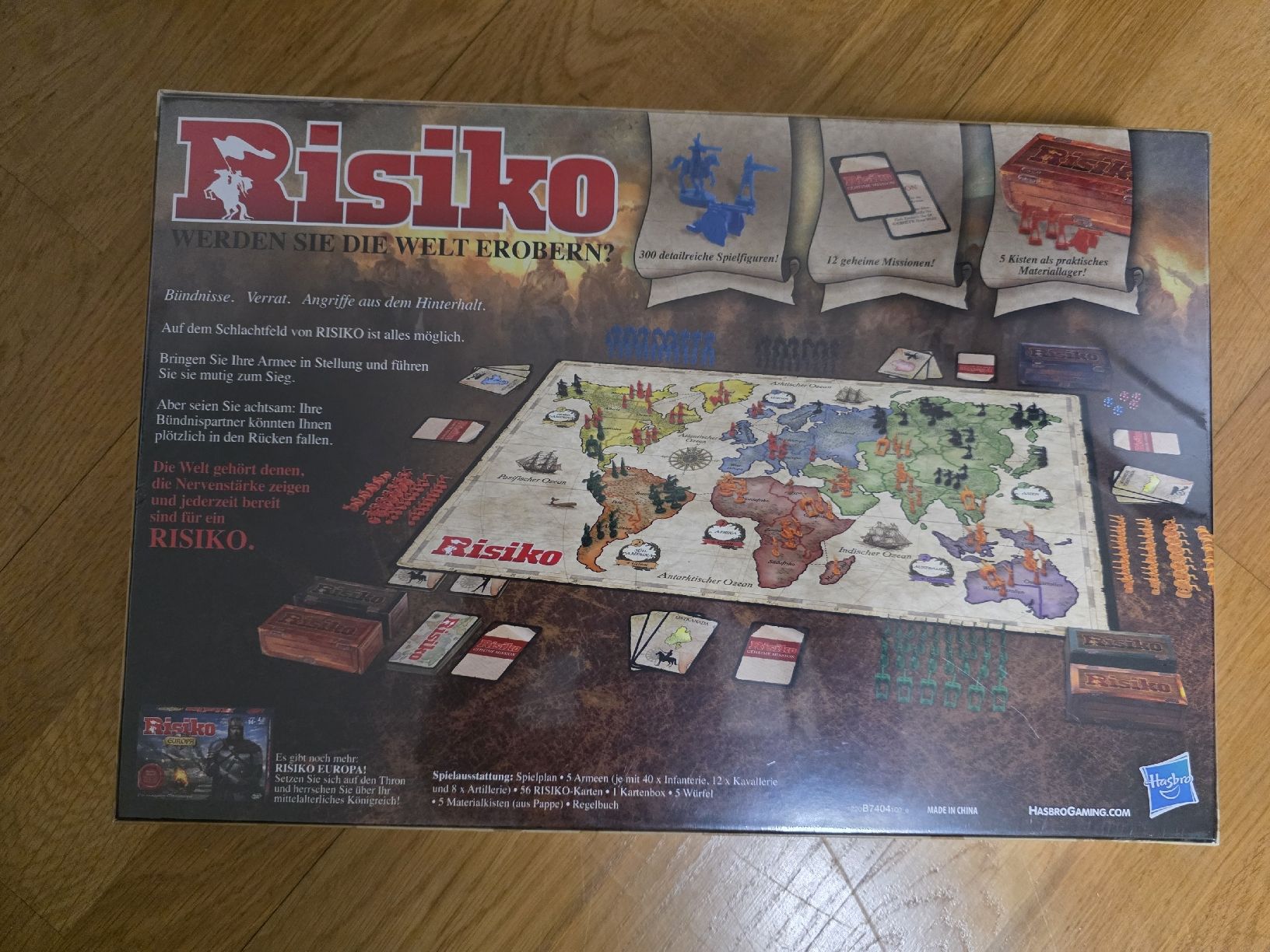 Hasbro Giochi: Classic Risk Board Game - Conquer the World this Winter! – Nuovo e nell'imballaggio originale da Lenzburg venduto da Istvanl85 1