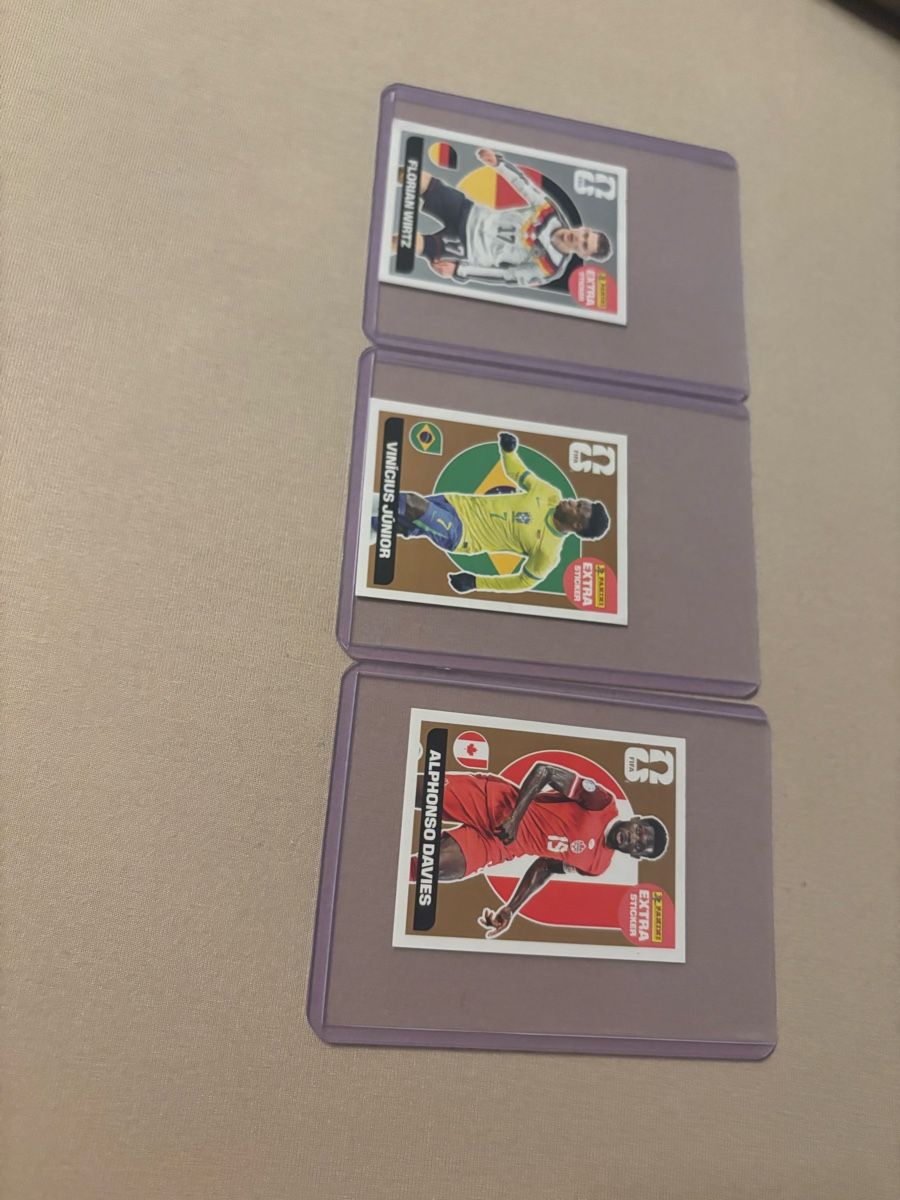 Panini Carte collezionabili: Panini FIFA World Cup 2026 Extra Sticker 3er Set – Nuovo (secondo la descrizione) da Birmensdorf ZH venduto da mabi911 1