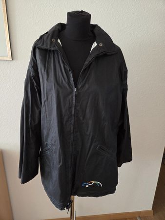 Damen Jacke Schwarz Gr. M von AMAG, leichte Gebrauchsspuren