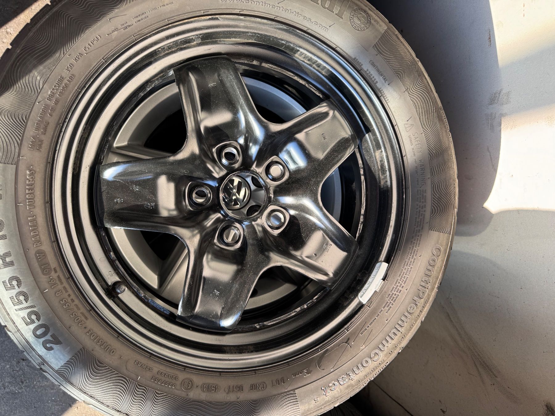 Volkswagen Pneumatici & Ruote complete: VW Golf Plus Original Kompletträder – Usato da Rotkreuz venduto da garage-wismer-ag 3