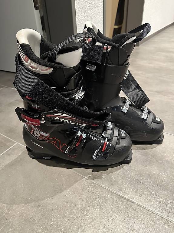 Sci: Komplette Ski Ausrüstung – Usato da Weinfelden venduto da suzanaa.9 2