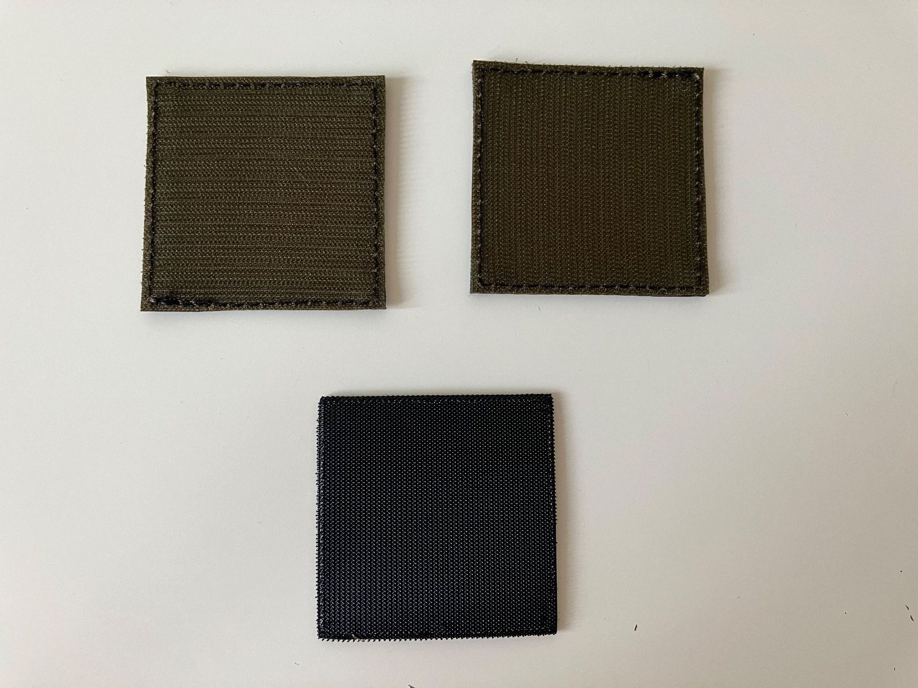 Toppe: Un patch Arc'teryx Leaf + 2 autres – Usato da Neuchâtel venduto da Luta80 1