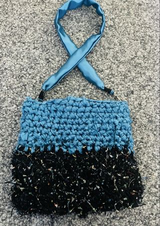 Handtasche, blau-schwarz, Neu