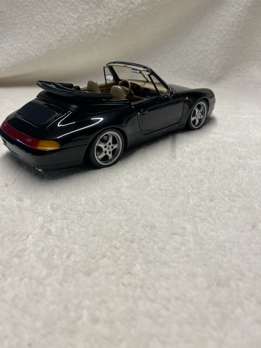 UT Models Modellautos: Porsche Cabriolet 911Typ 993 – Neu (gemäss Beschreibung) aus Oberweningen von mer_2yn9 1
