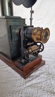 Proiettore Magico Lampada antica in metallo e legno con a...