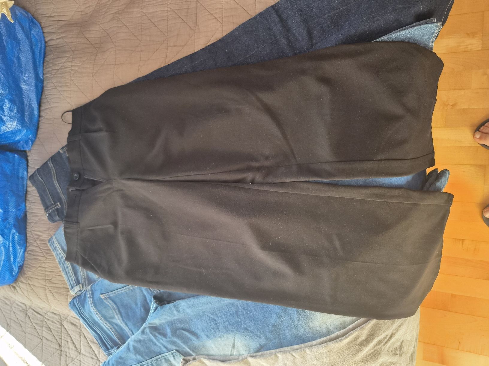 Pantaloni: Jeans Bundle – Usato da Sigriswil venduto da Aline_87 2