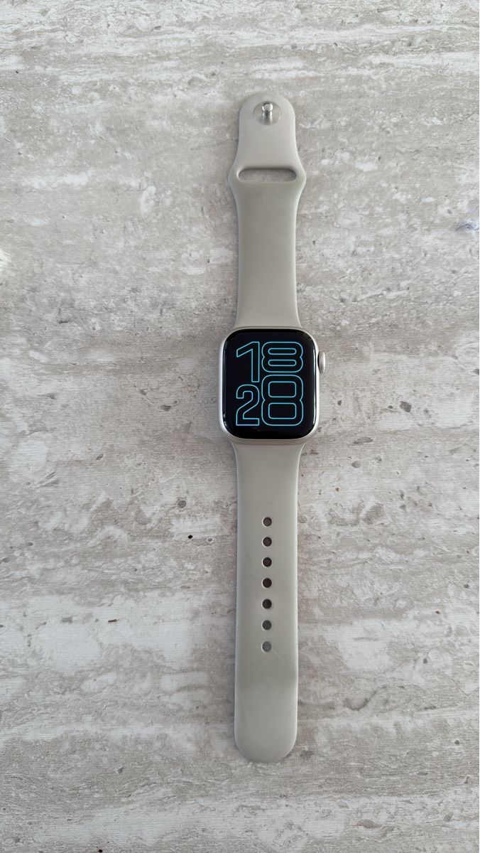 Apple Smartwatch: Apple Watch Series 9 41mm – Usato da Zug venduto da jennifer.xo