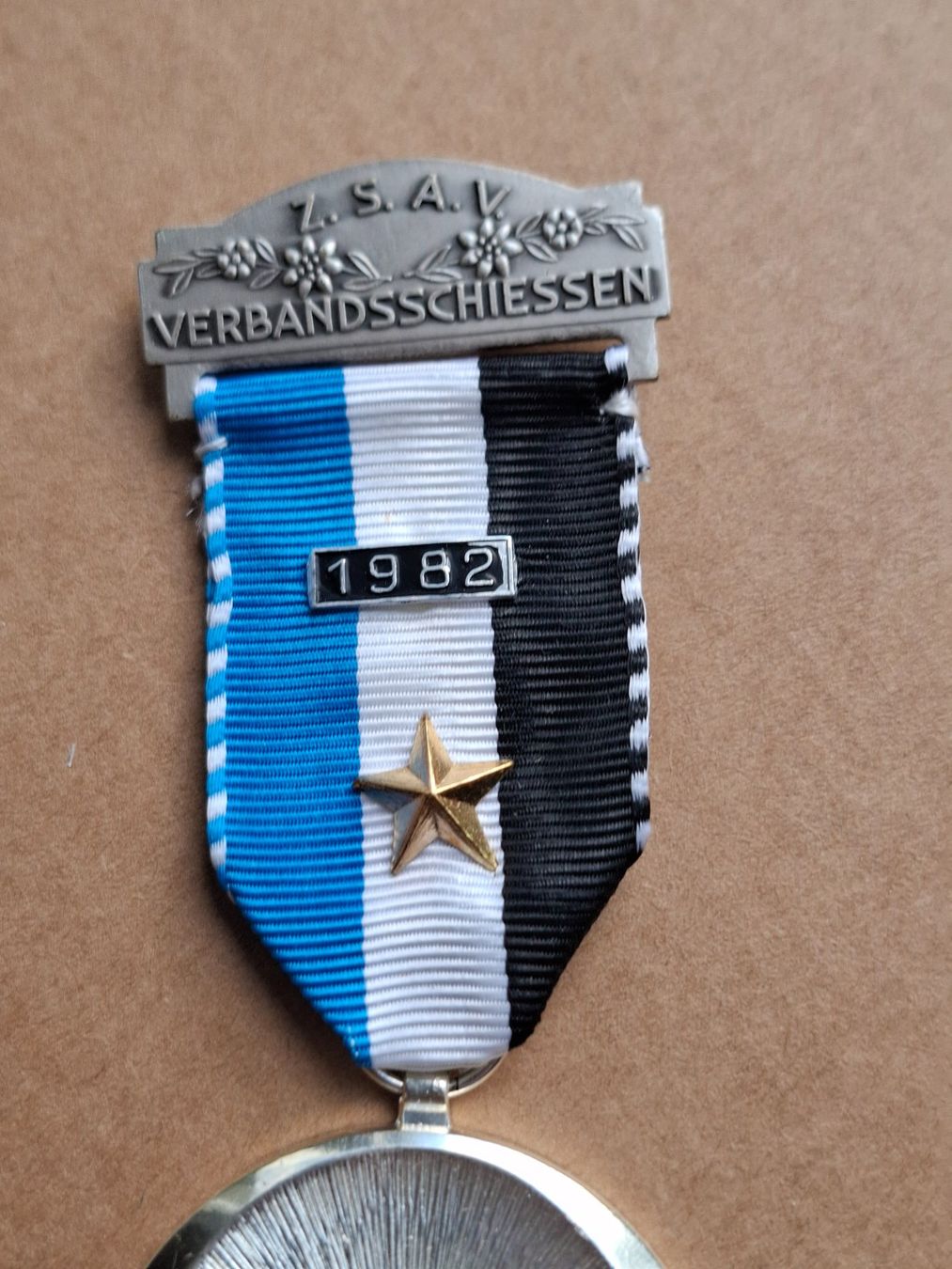 Medaglie: Oberwiesenthal 1982 (B566) – Usato da Schwanden GL venduto da Suvorov 1