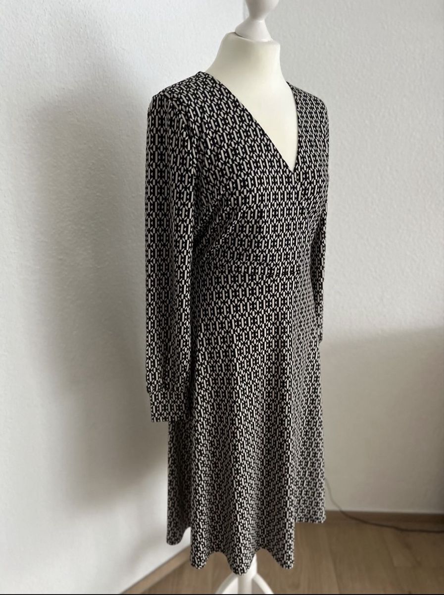 C&A Vestiti: Elegantes Kleid mit Muster, Grösse 40 Neu – Nuovo (secondo la descrizione) da Luzern venduto da suhamadlun 2