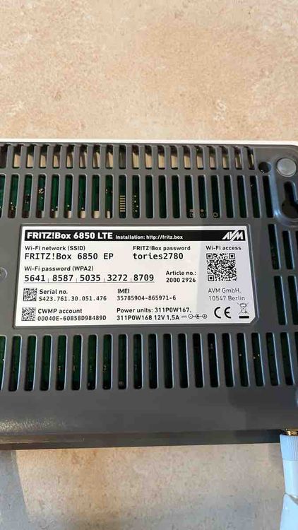 AVM FRITZ!Box 6850 LTE Router 4G Modem guter Zustand (Gebraucht) in ...