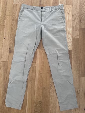 Hosen BOSS KAITO Slim Fit beige Grösse 34R guter Zustand