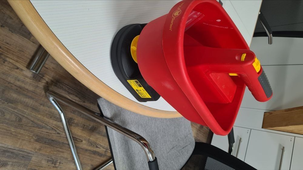 Altro in Utensili da giardino: Wolf Garten Power Spreader für den Garten – Usato da Frauenfeld venduto da .BOO. 3