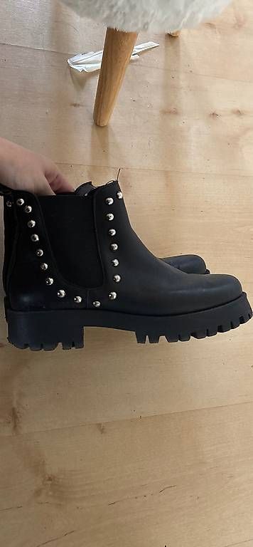 Scarpe da donna: Stiefel – Usato da Ostermundigen venduto da z_l