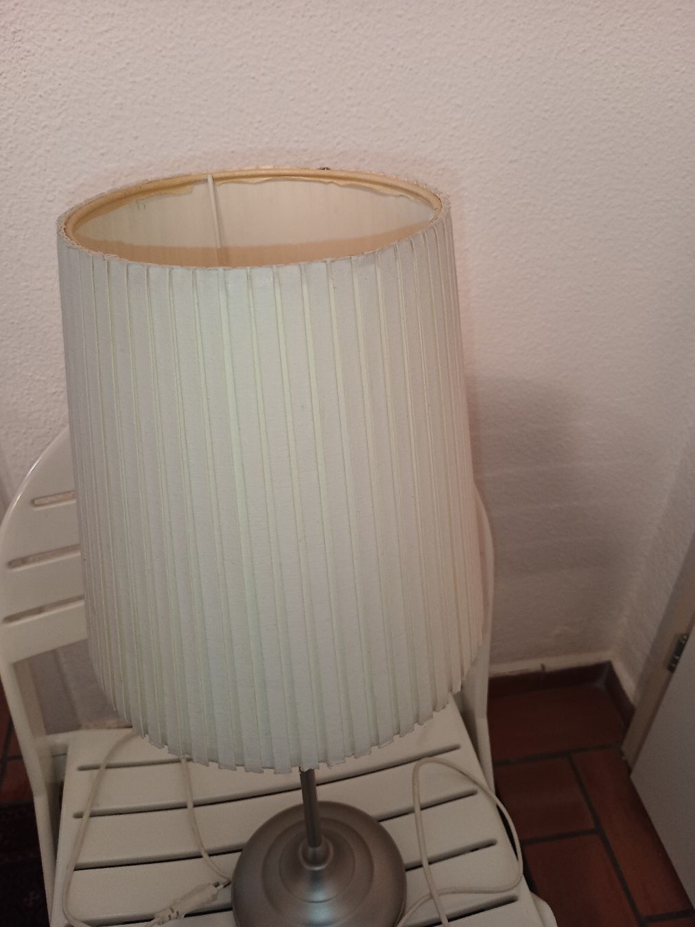 Ikea Lampade: Huebsche Tischlampe – Usato da Zürich venduto da Mitzi6 2