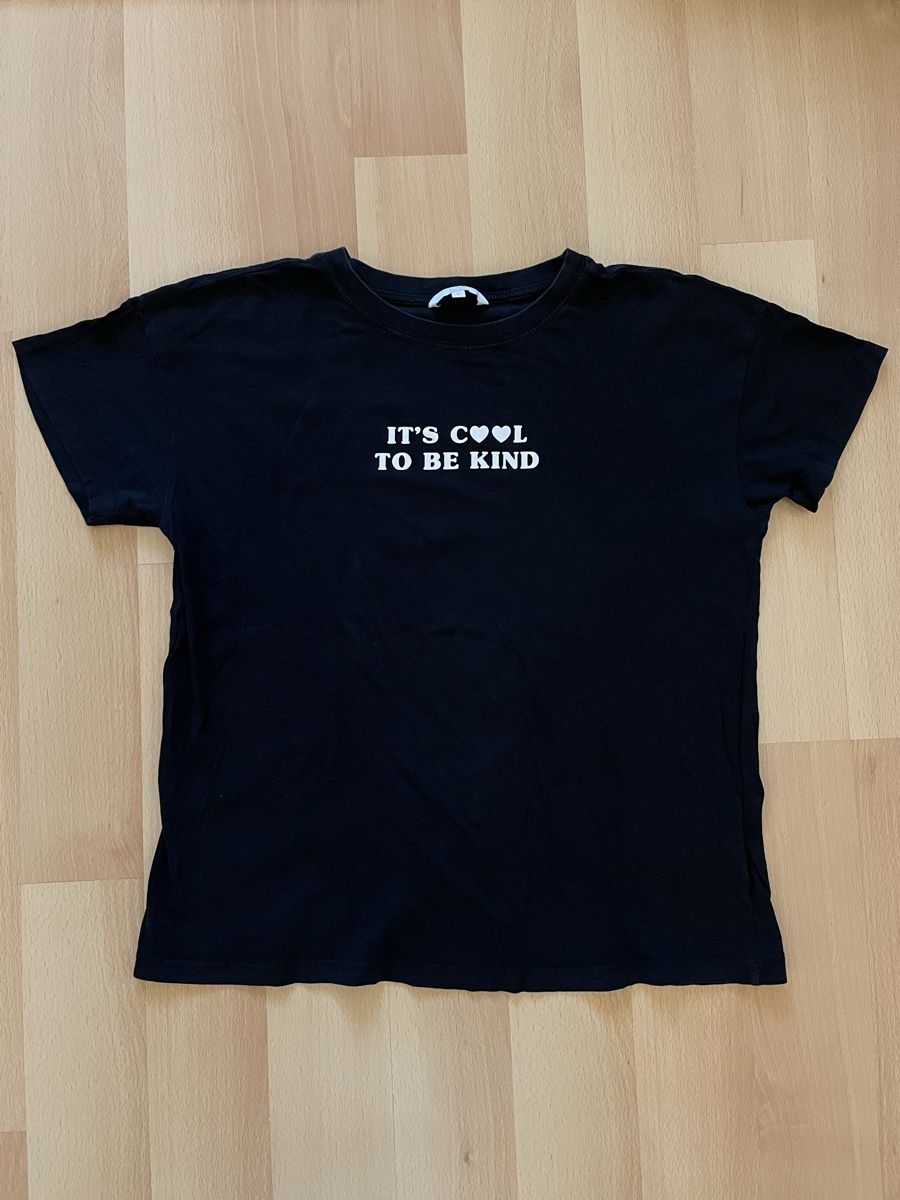 Lotti & Set di vestiti: 5 T-Shirts/Tops, Gr. S – Usato da Winterthur venduto da juju_27 1