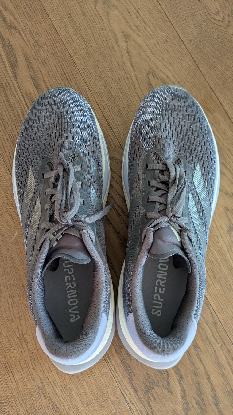 Adidas Scarpe da donna: Adidas Supernova Laufschuhe Gr. 41 1/3 – Nuovo (secondo la descrizione) da Au ZH venduto da ade_9xq2 3