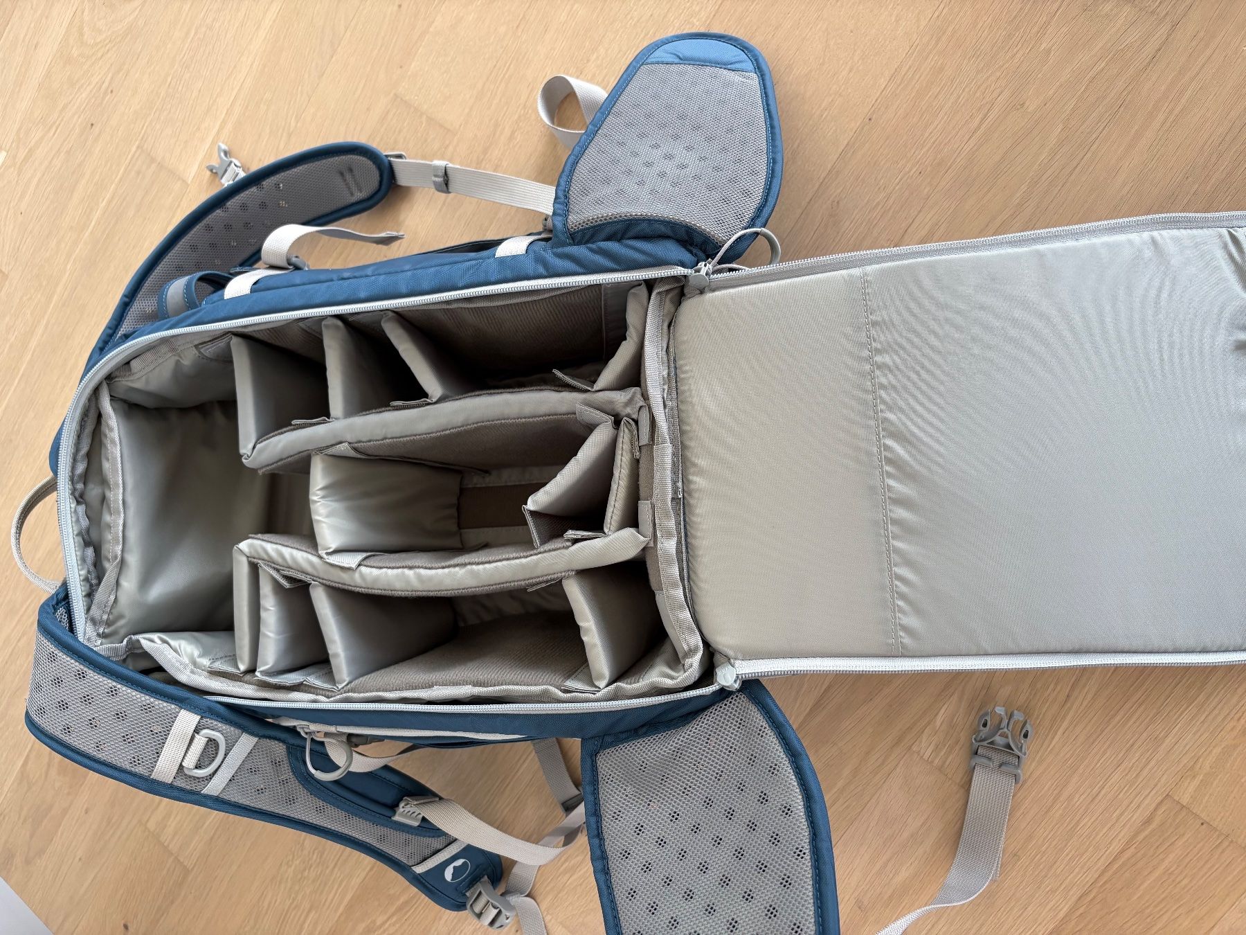 Zaini: Fotorucksack und Stativ – Usato da Wittenbach venduto da Gtw100 1