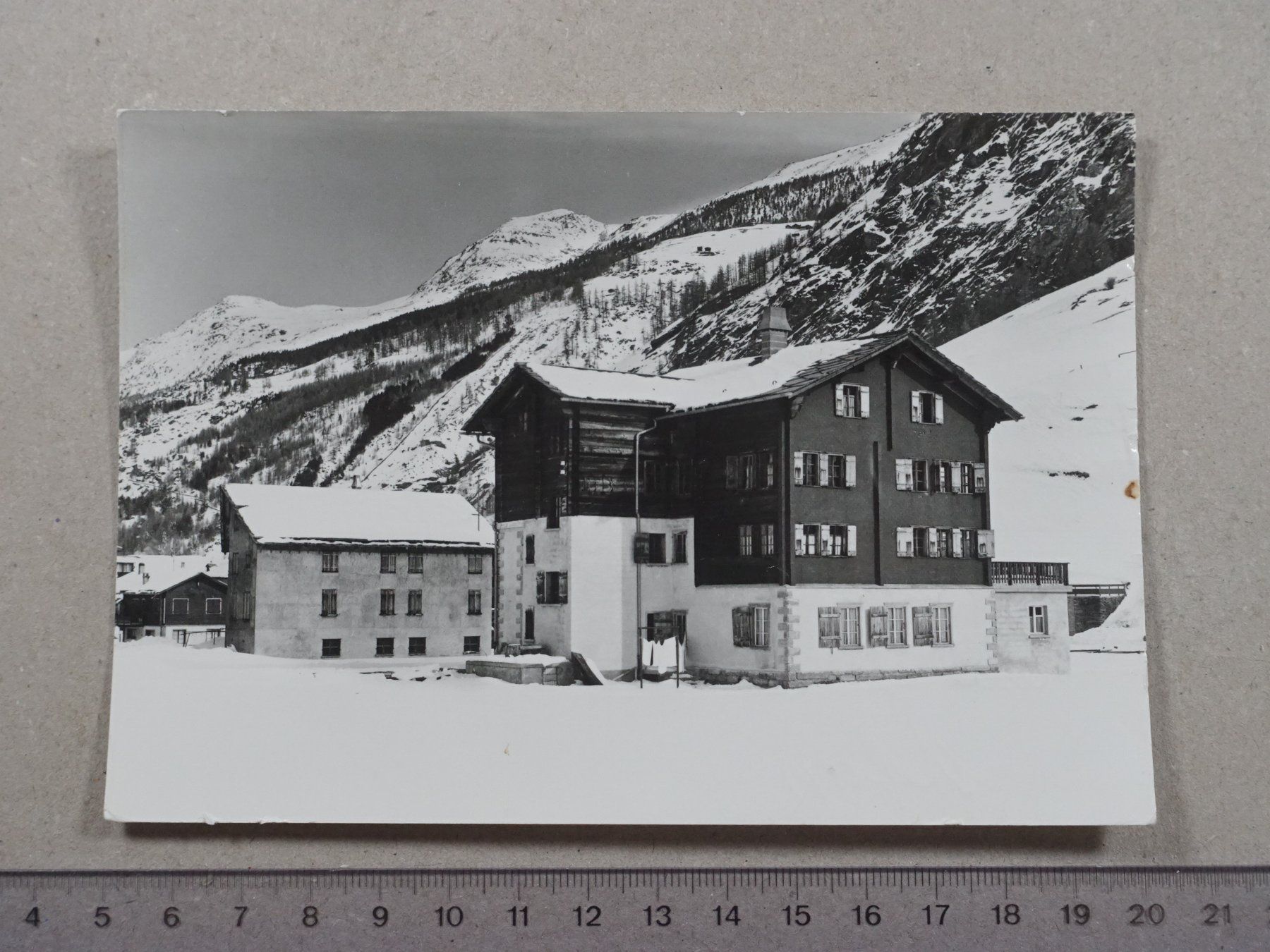Ansichtskarten: Saas - Grund, Ferienheim "Tabor", 1977 – Gebraucht aus Lenzburg von fh1
