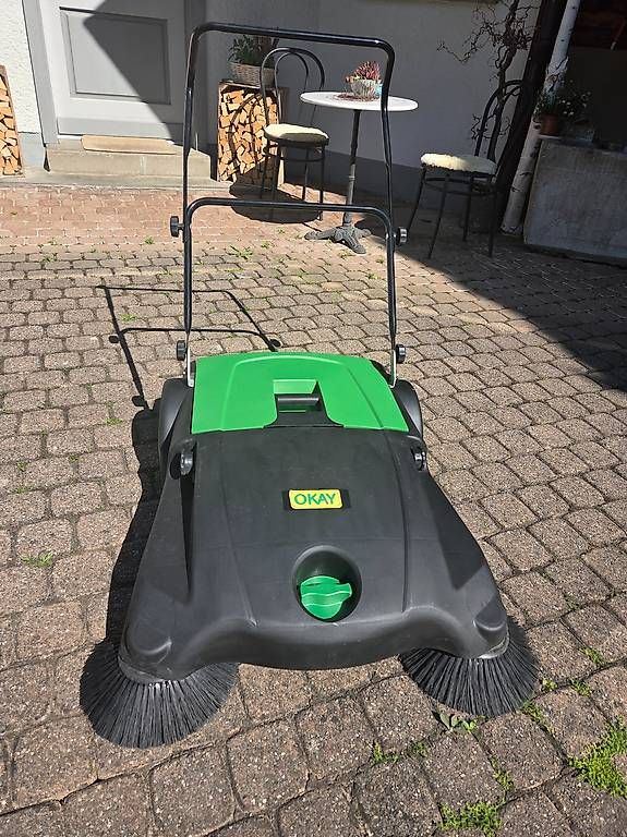 Tutte le macchine: Kehr / Wischmaschine  – Usato da Zollbrück venduto da ullimann 2
