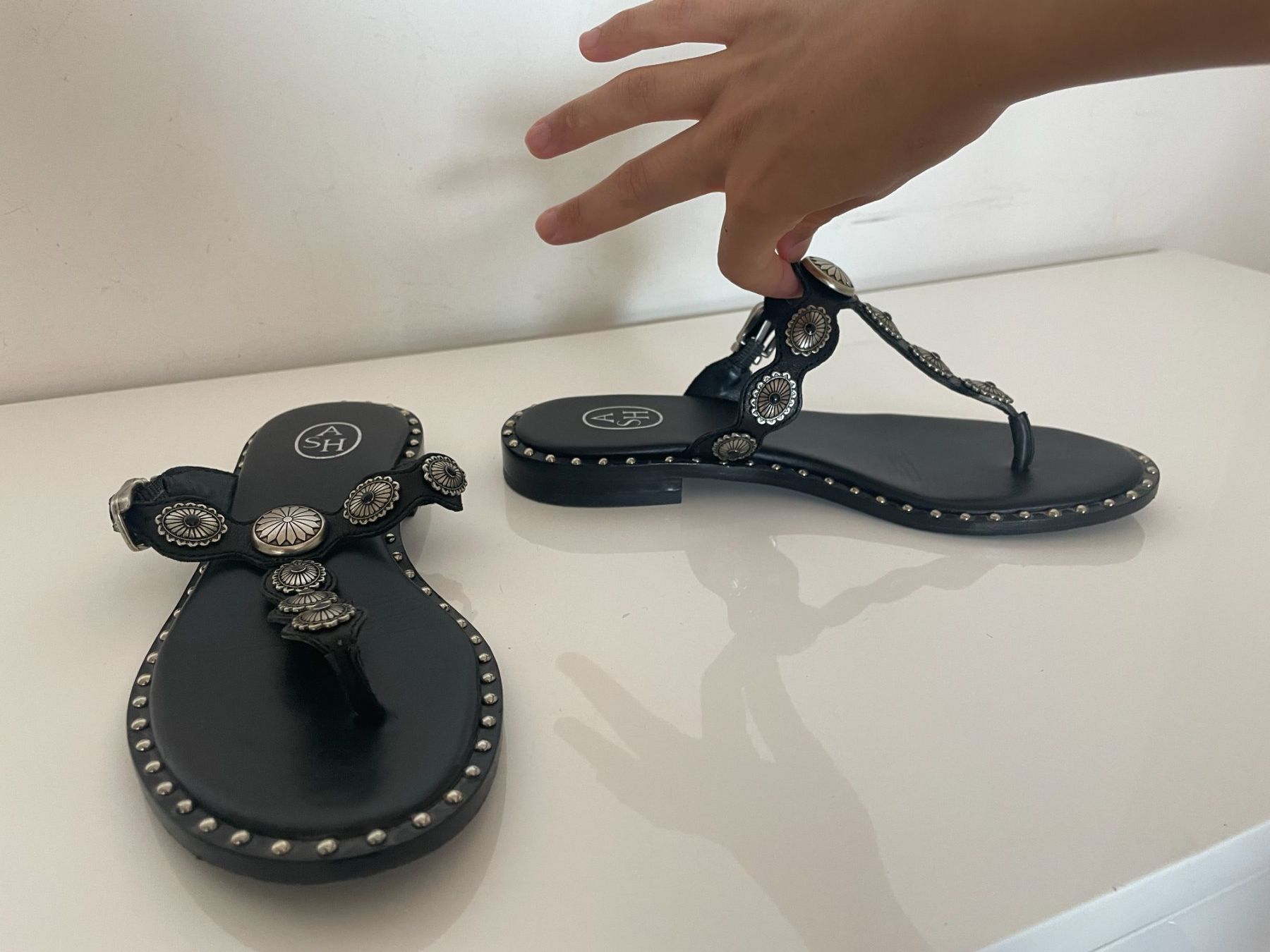 Ash Scarpe da donna: Sandalen / Flipflops von Ash Western Look – Usato da Zürich venduto da nao_6f5t 7