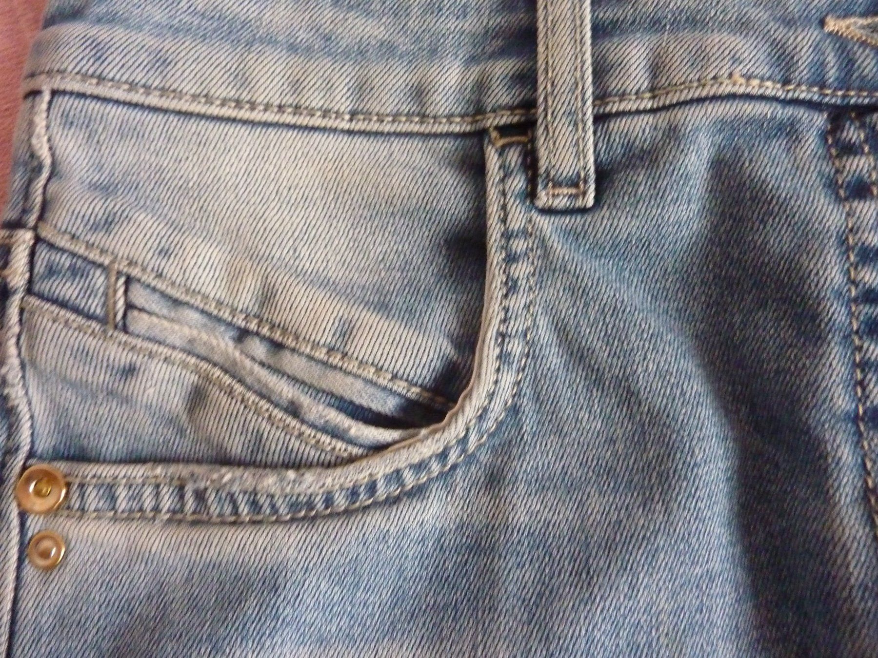 Gonne: Jeans Rock Jupe 34 – Usato da Waldstatt venduto da Kananaskis1 2