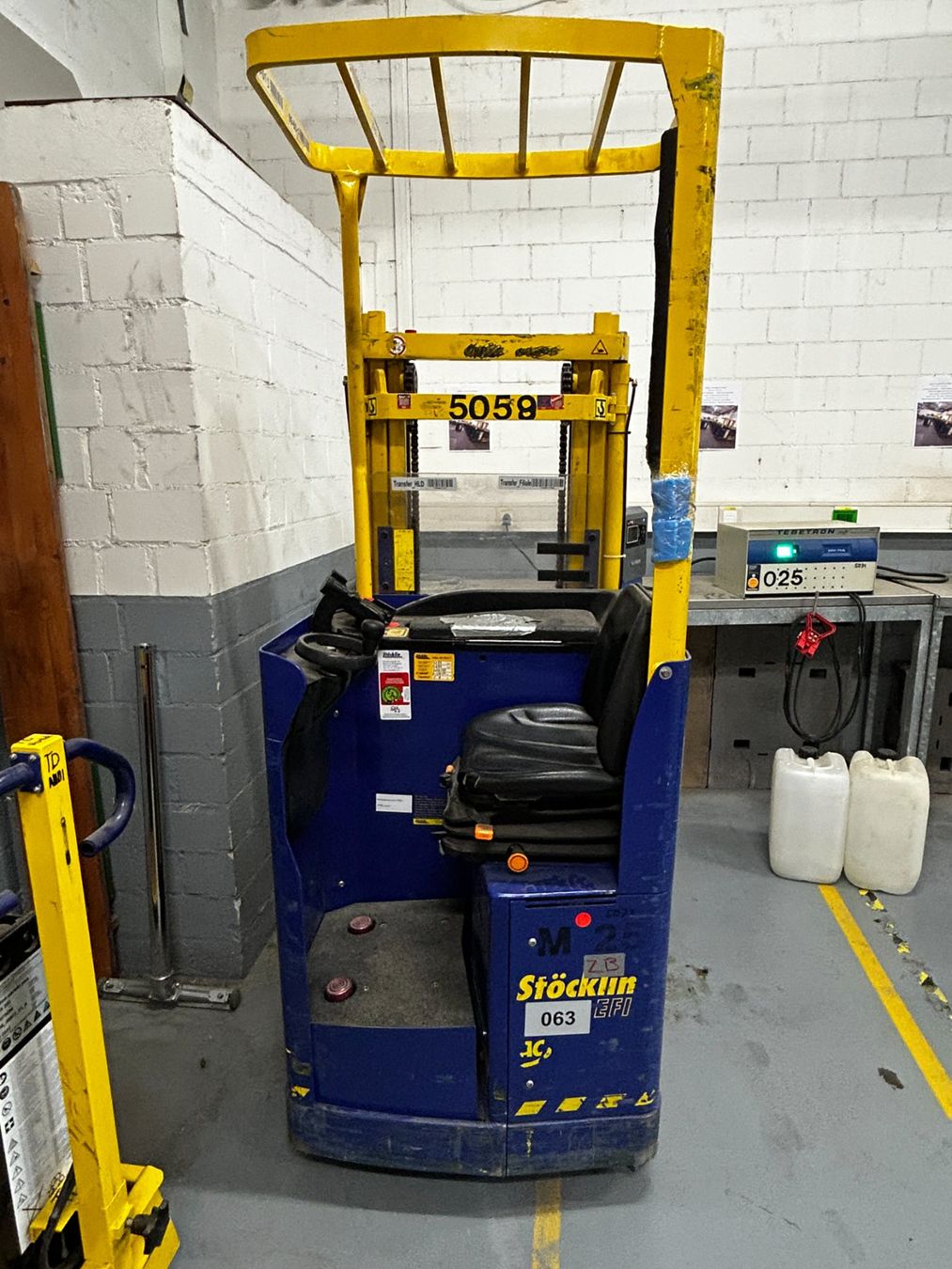 Jungheinrich Carrelli elevatori e a forche: Jungheinrich EFI 1600 – Usato da Volketswil venduto da mir_v2mf