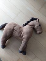 Pferd aus Plüsch