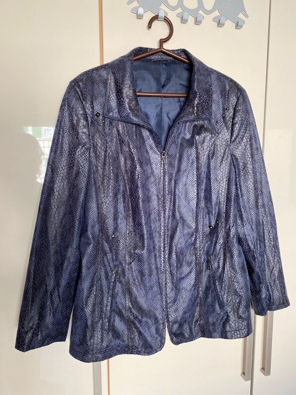 Jacken: Jacke – Gebraucht aus Bülach von Jackybabue