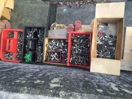 Radschrauben ca. 30 kg ! zu div. Autos !