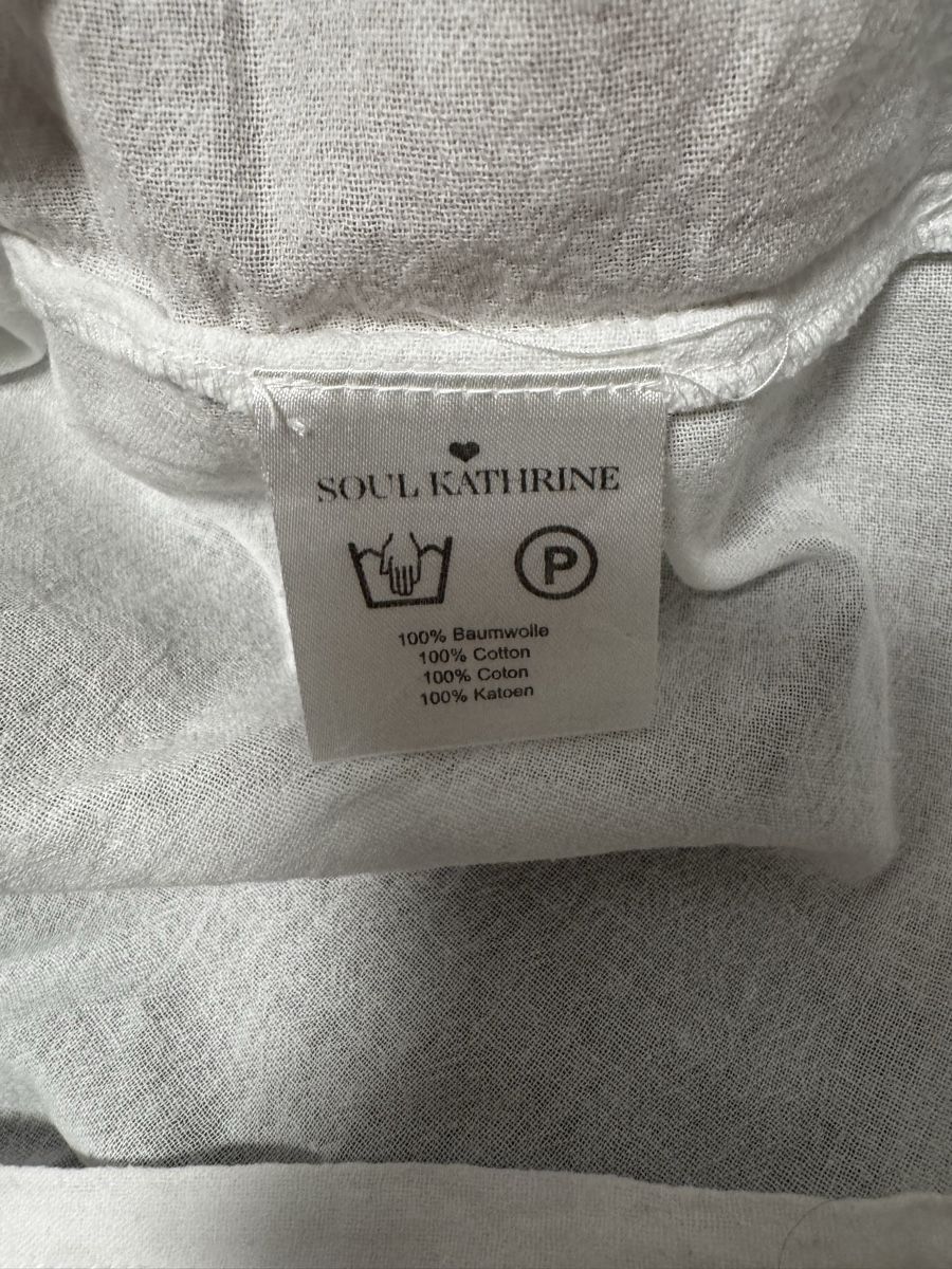 Blusen: Bluse bestickt – Gebraucht aus Schaan von kri_tsw8 2
