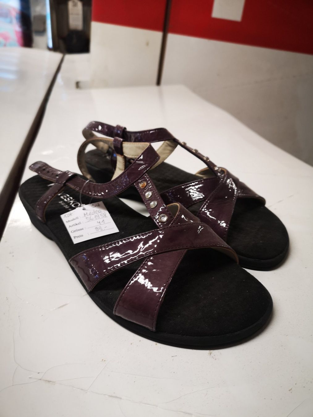 Helvesko Scarpe da donna: Helvesko – Nuovo e nell'imballaggio originale da Möhlin venduto da Highwaytom