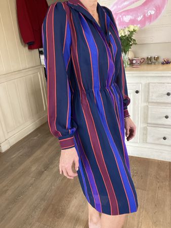 Farbenfrohes Vintage-Kleid mit Streifen, Grösse M/L Top!
