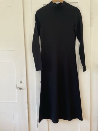 Schönes Selected Femme Midikleid mit Rückenausschnitt, Gr. S