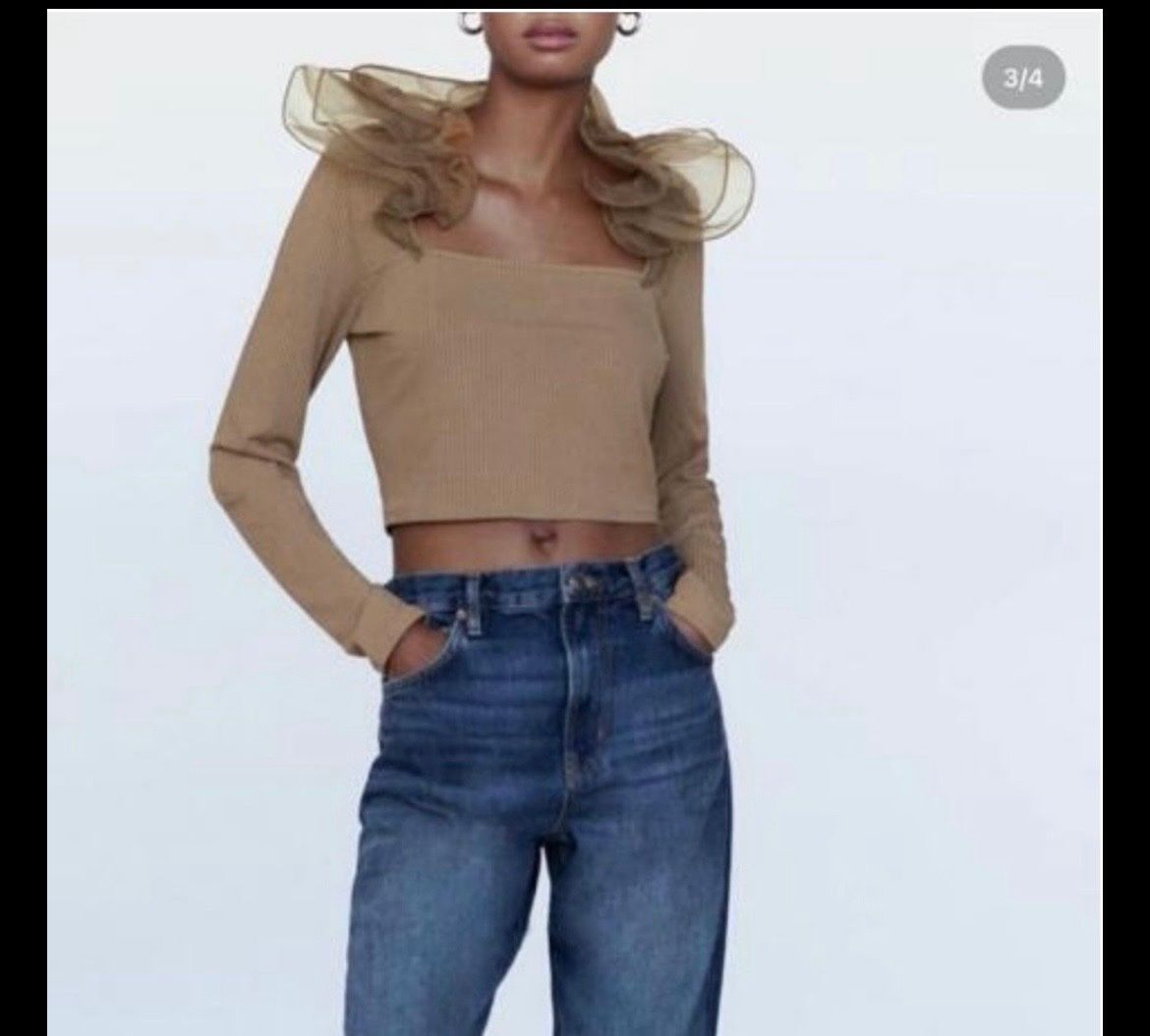 Chemisiers: Zara Shirt – Neuf avec emballage d'origine à Courroux par lan_5f9f 1