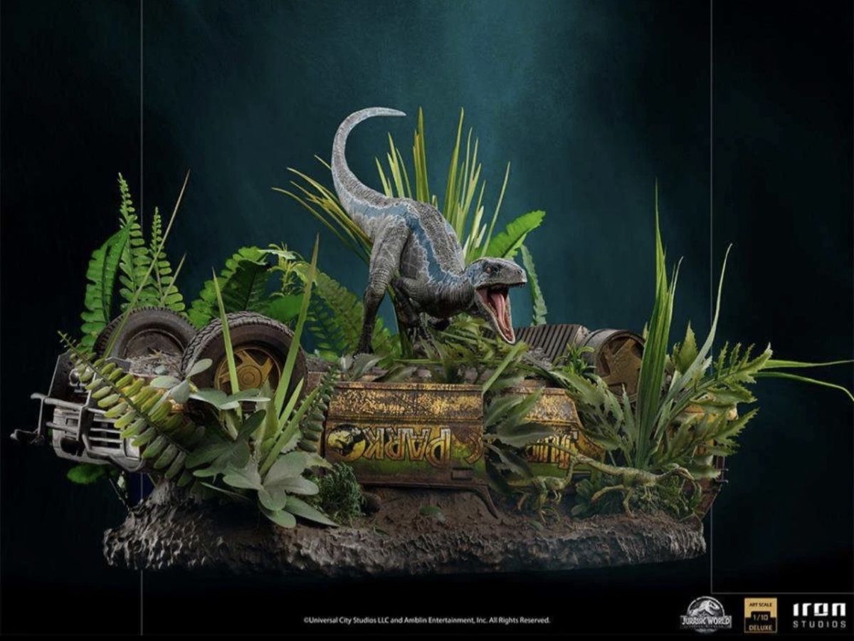 Statuette: Jurassic World: Blue, Iron Studios Deluxe, 1/10 Scale – Usato da Herznach venduto da SusanneB0102