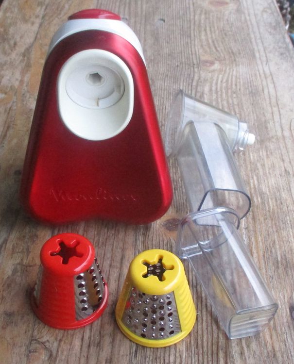 Moulinex elektrische Raffel, 2 Einsätze, mit Kabel (Gebraucht) in für ...