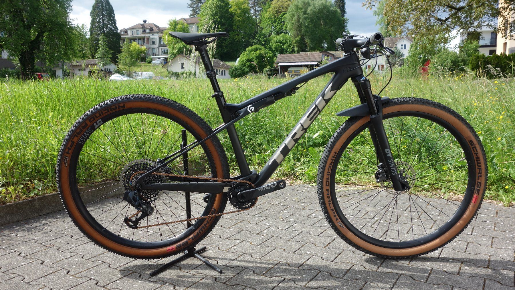 Trek Biciclette: Trek Supercaliber Sram AXS Carbon 29 CC Fully MTB Gr. M – Usato da wolfhausen venduto da dynamik1971