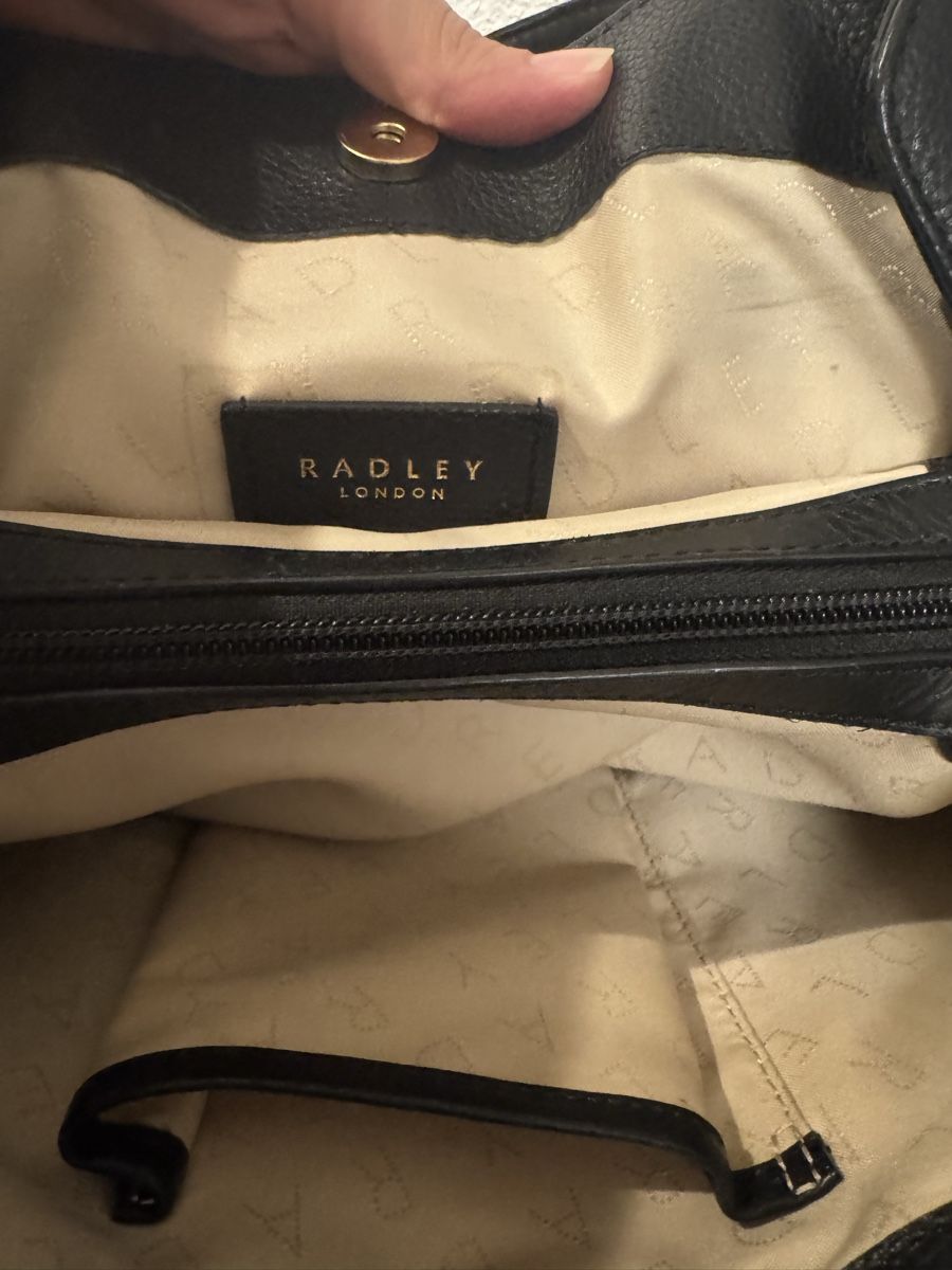 Radley Sacs femmes: Radley Handtasche Leder schwarz – Neuf (Voir description) à Reiden par ram_w7hf 6