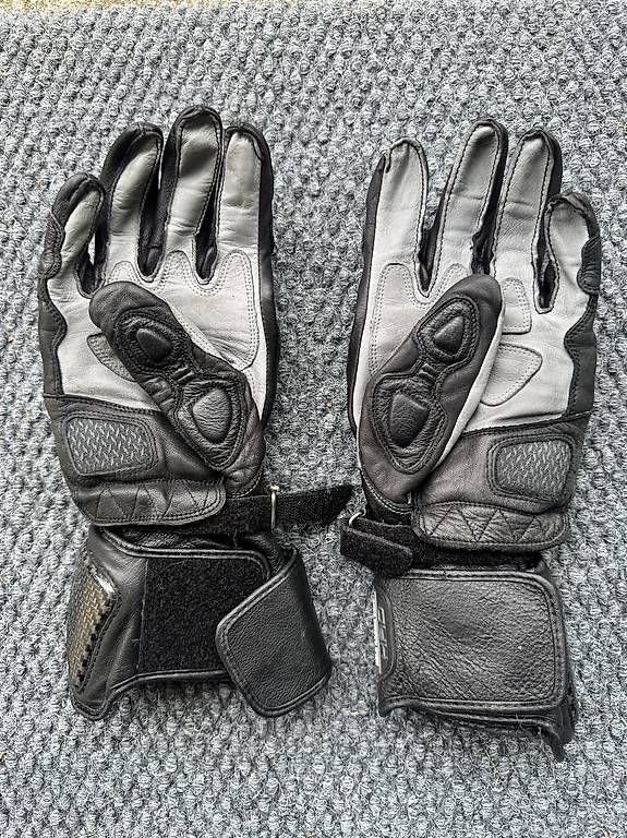 Gants & mitaines : Motorradhandschuhe – D'occasion à Zürich par Hanglooi 1