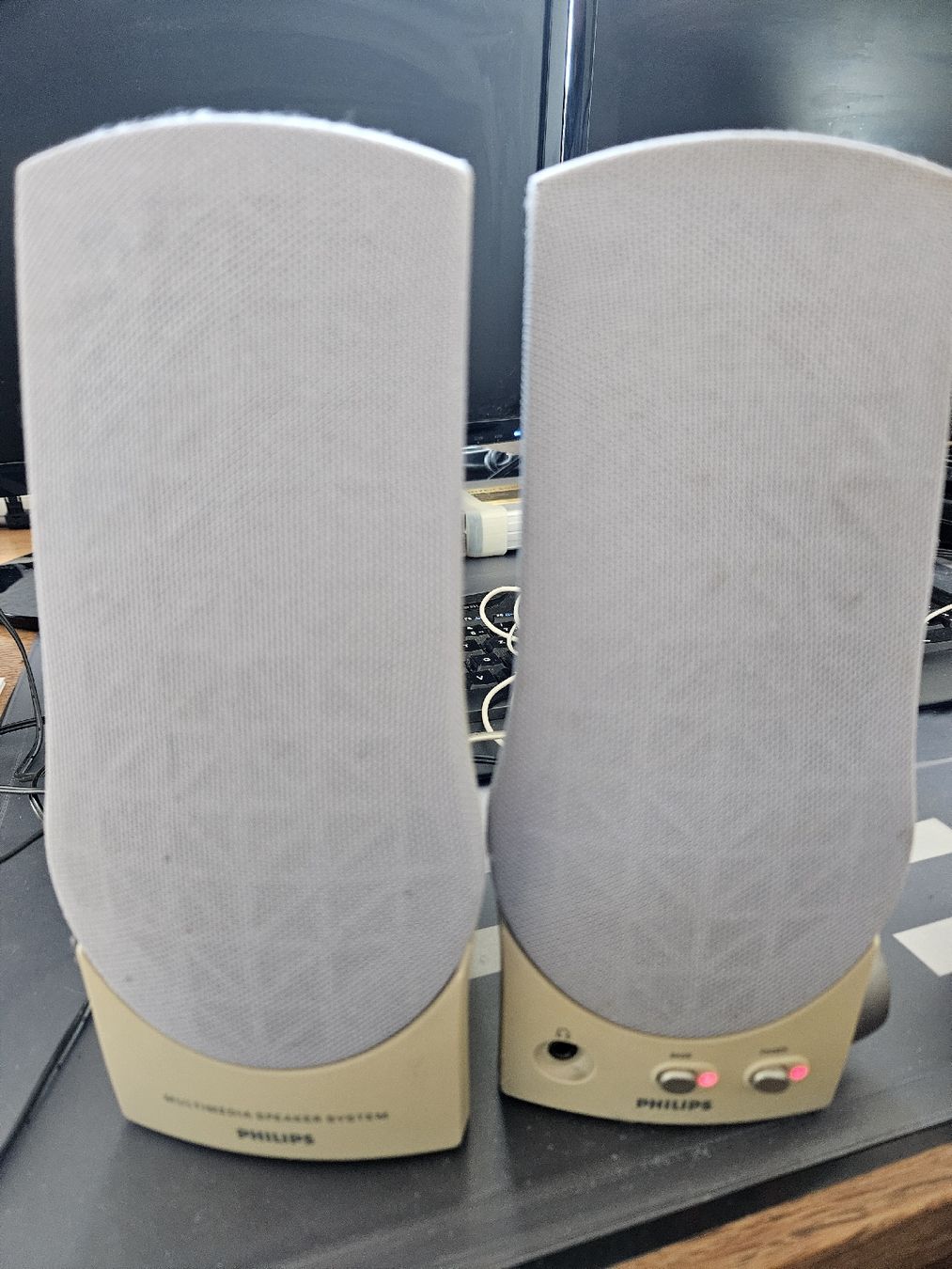 Philips Lautsprecher: Philips Multimedia Speaker chinch – Gebraucht aus Wauwil von seriously3 7