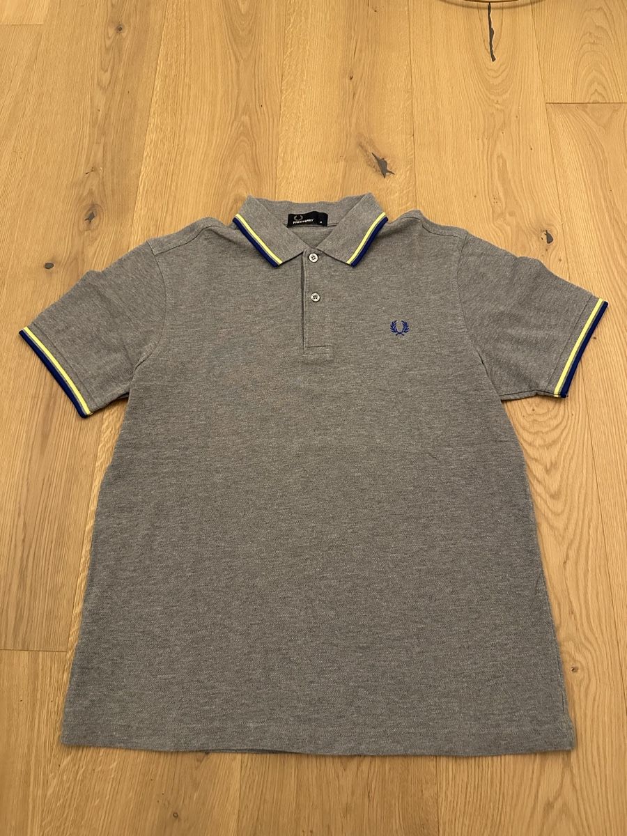 Fred Perry Magliette Polo: Fred Perry Polo Shirt Grösse M – Usato da Wünnewil venduto da rog_8dx7
