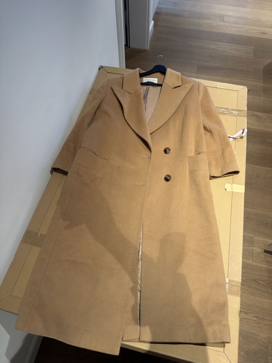 Mäntel: Wool Blend Coat Camel Long Double Breasted Size M – Gebraucht aus Baar von ana_d8tq