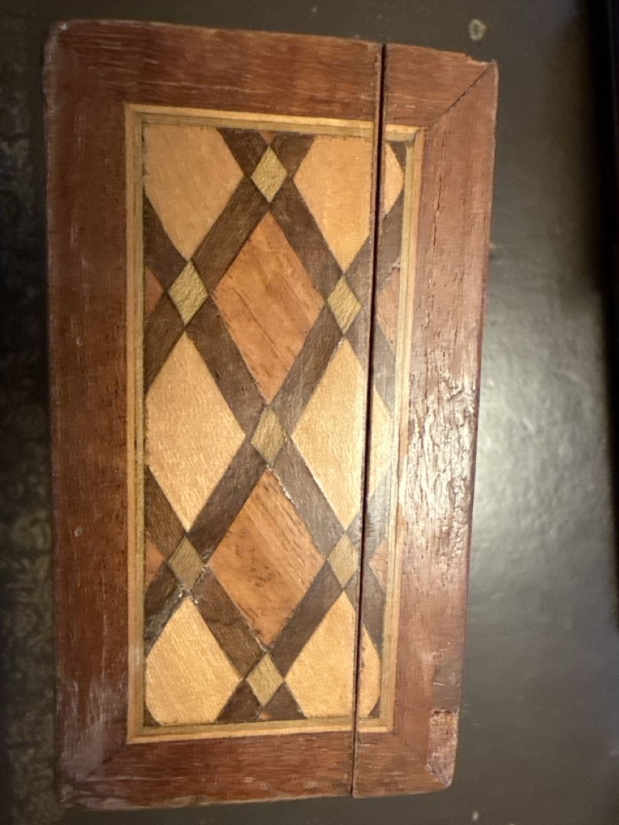 Portagioie: Schatulle mit Marqueterie – Usato da Gunten venduto da seeundberge 2