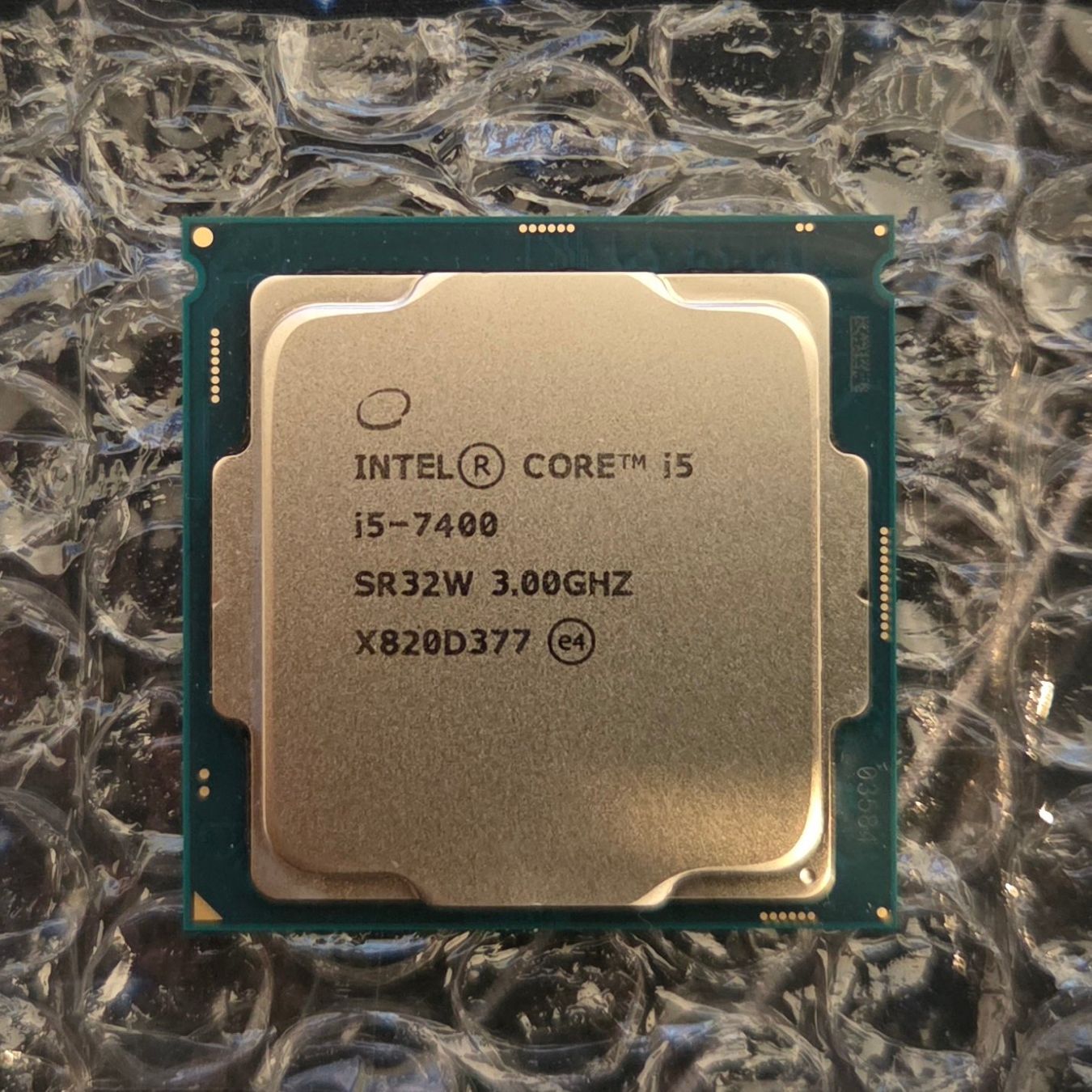 Intel Componenti elettronici: Intel Core i5-7400 – Usato da Giubiasco venduto da Alfoh00