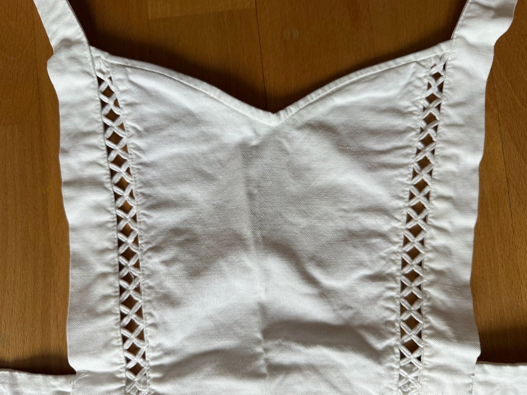 Altro per Abbigliamento & Protezione sul lavoro: Schürze  Weissschurz  Vintage  Schurz Leinen oder Halbleinen – Usato da Subingen venduto da Etageren 2
