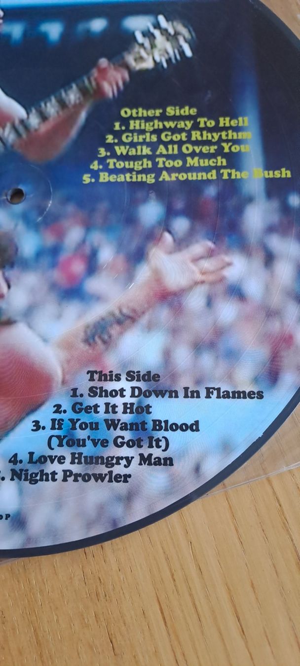 Dischi in vinile: AC/DC Picture Vinyl – Usato da Bitsch venduto da jajo79076 4