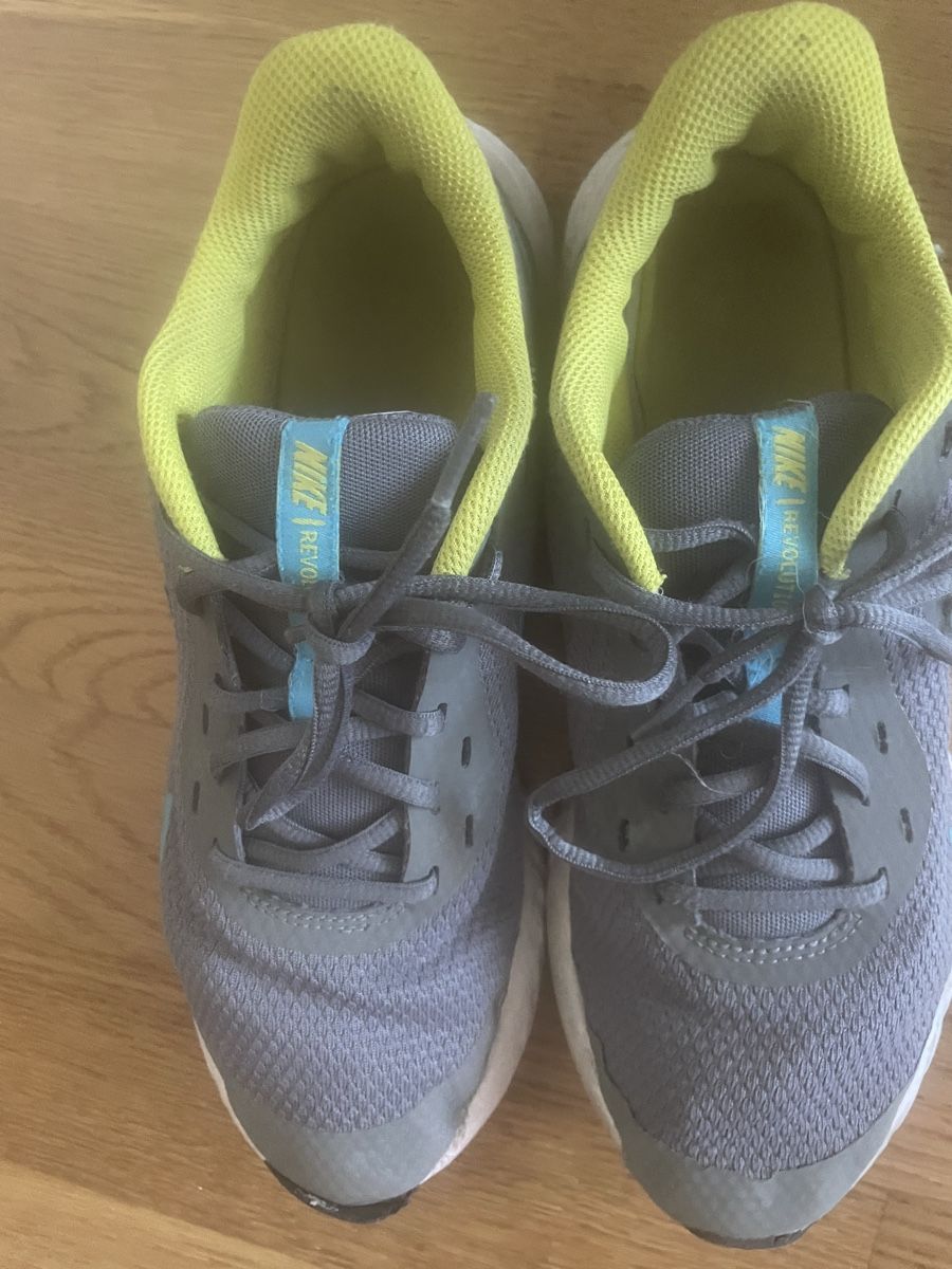 Nike Scarpe per ragazzi: Nike Revolution 5 Laufschuhe, Gr. 39 – Usato da Baar venduto da Vili7 2